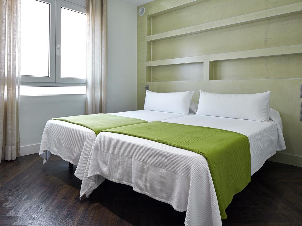 Gaudint Barcelona Suites Exterior photo