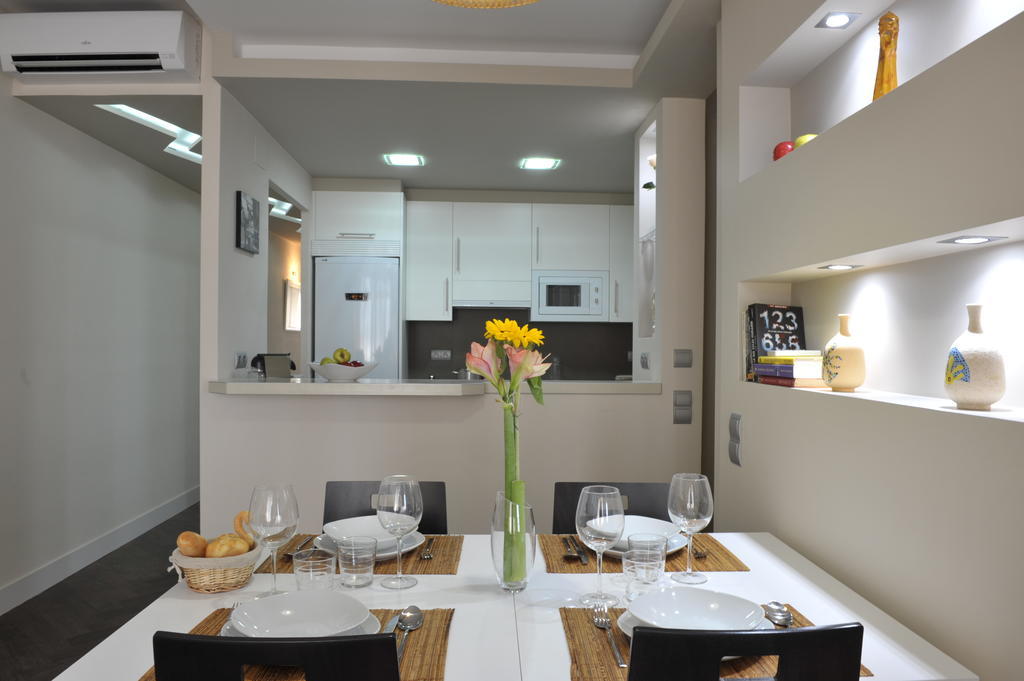 Gaudint Barcelona Suites Room photo