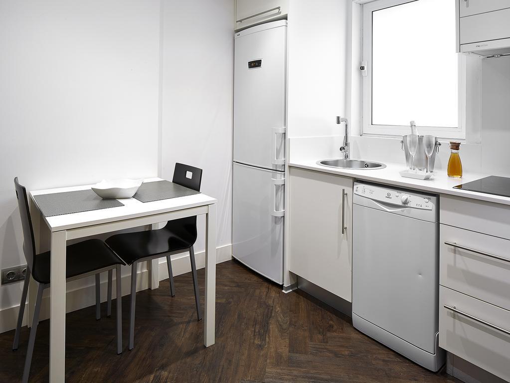 Gaudint Barcelona Suites Exterior photo